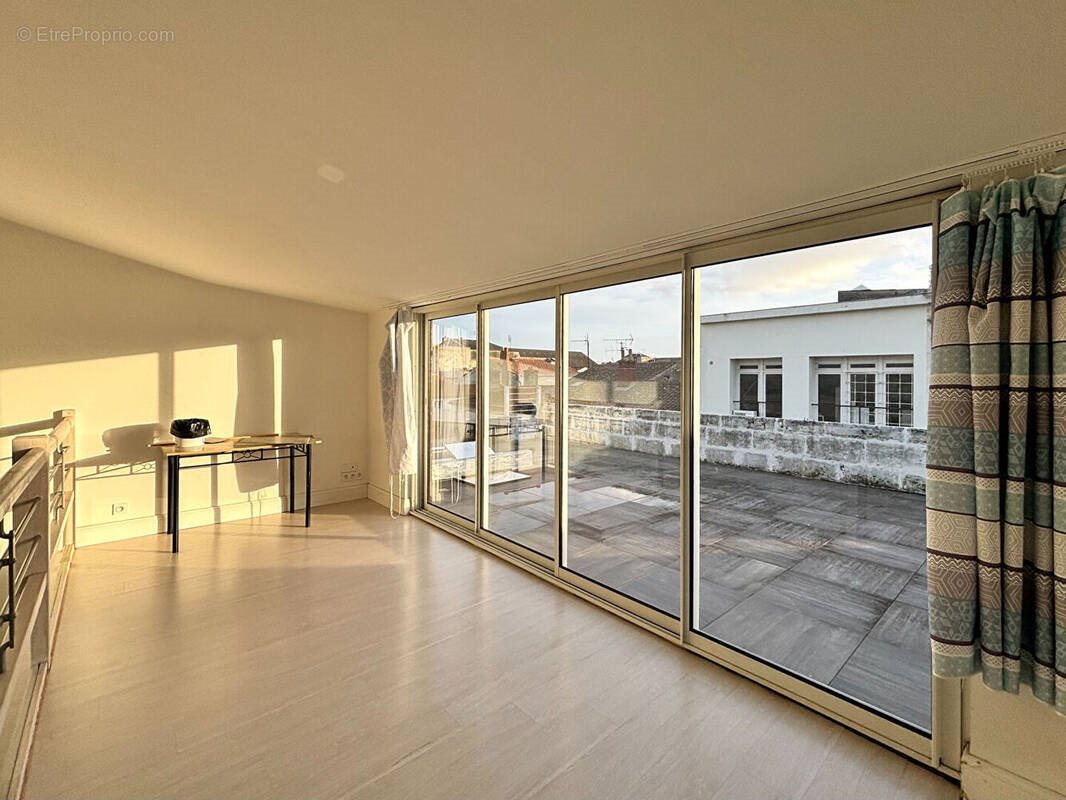 Appartement à vendre, 127m², Rochefort