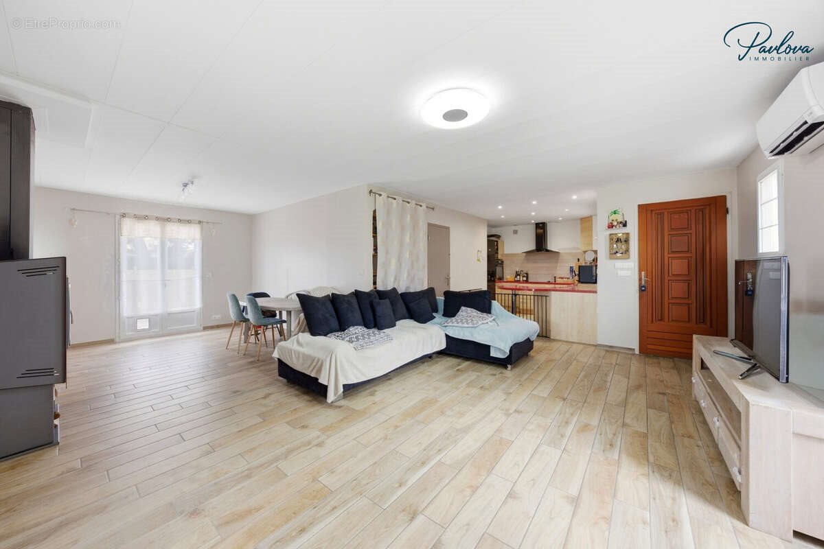 Maison à vendre, 135m², Saint-André-de-Sangonis