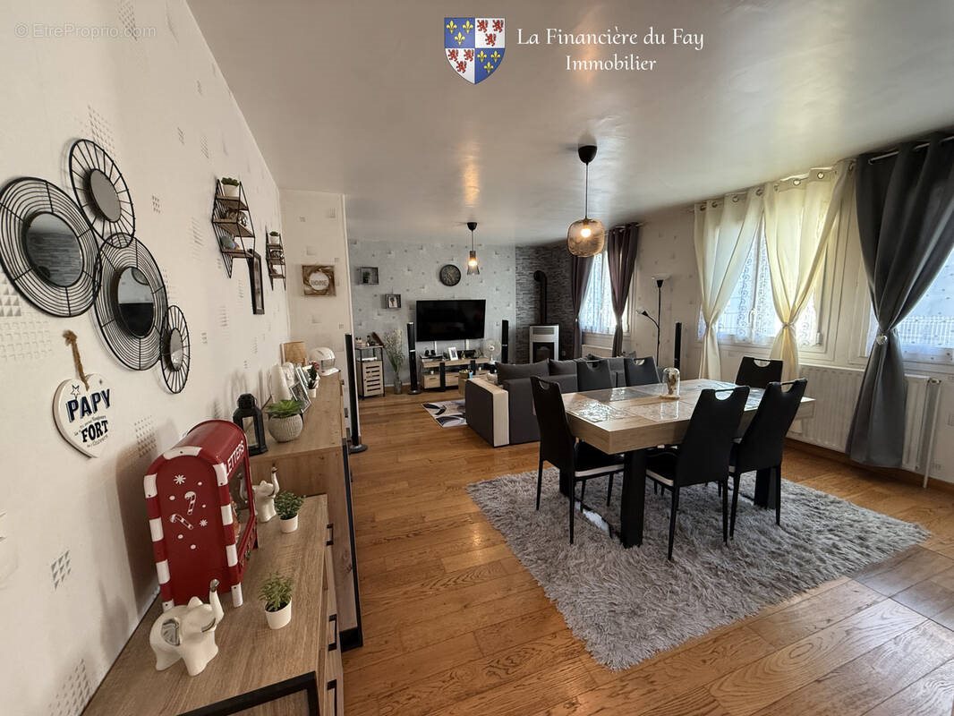 Maison à vendre, 65m², Pinon