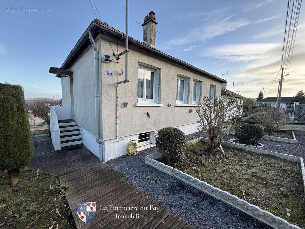 Maison à vendre, 65m², Pinon
