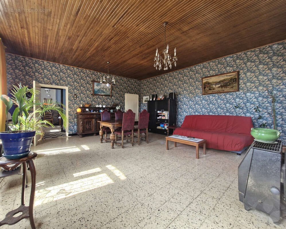 Maison à vendre, 99m², Cagnoncles