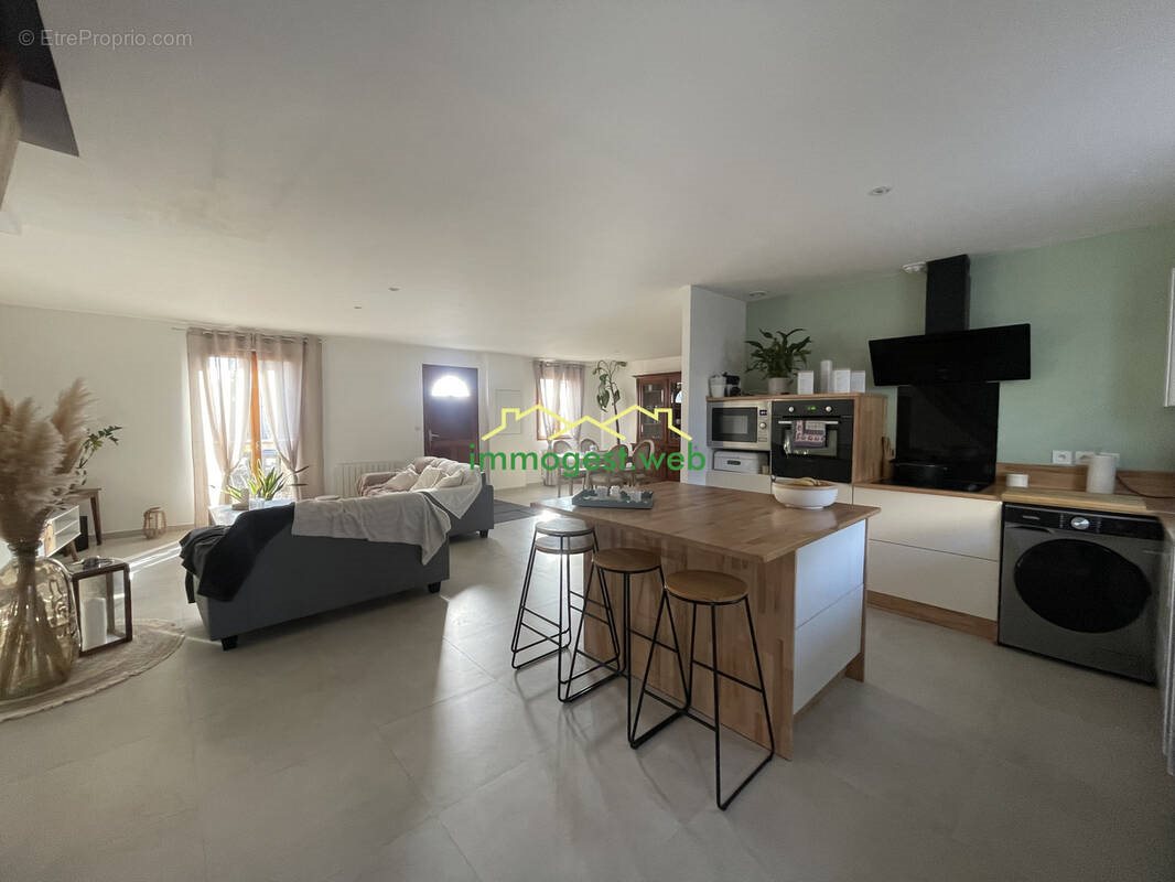 Maison à vendre, 135m², Neuilly-en-Thelle