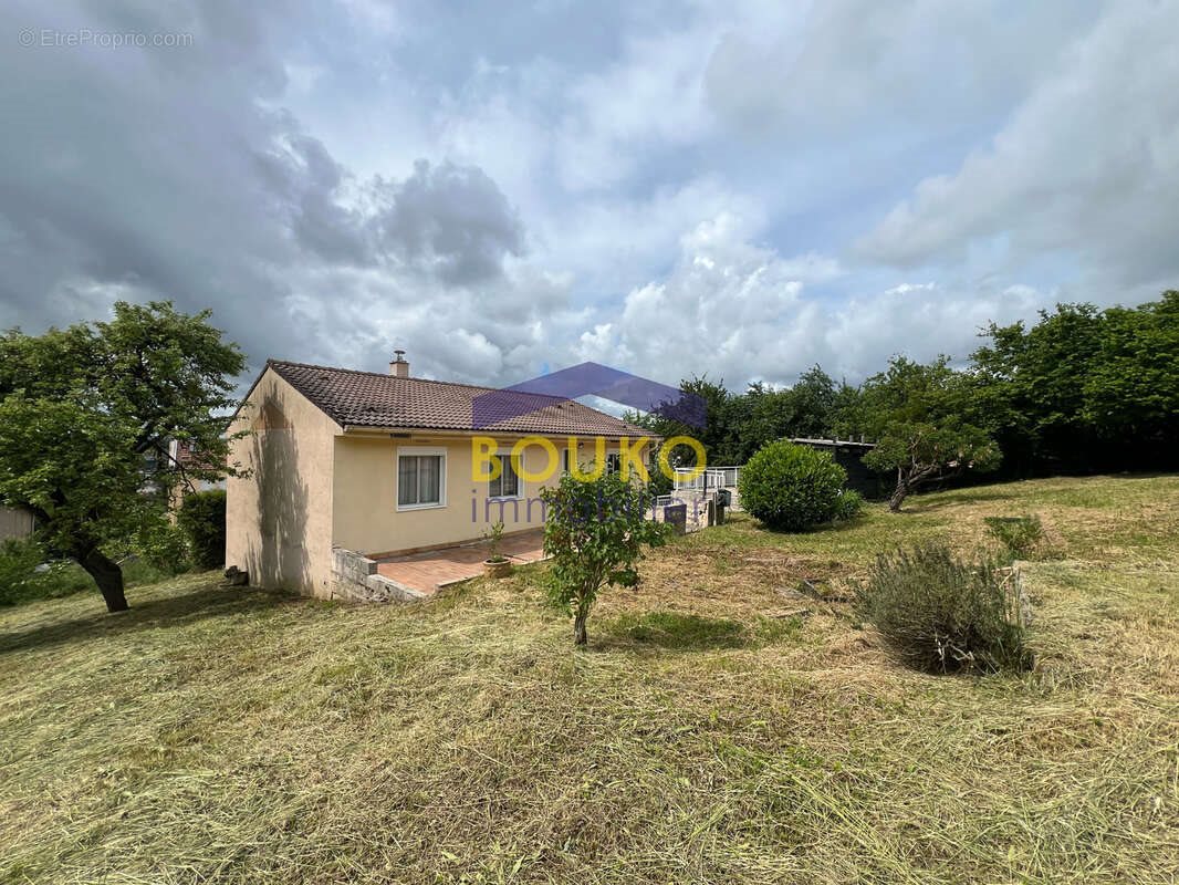 Maison à vendre, 90m², Neuves-Maisons