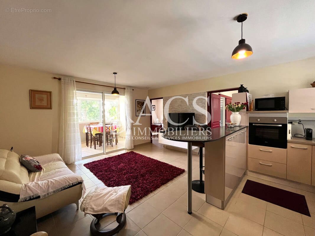 Appartement à vendre, 60m², Fort-de-France