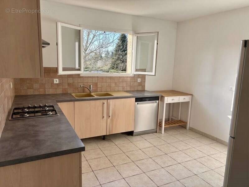 Maison à vendre, 108m², Creys-Mépieu