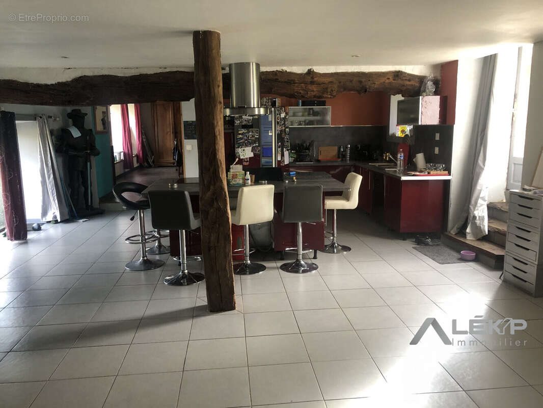 Maison à vendre, 240m², Baguer-Morvan