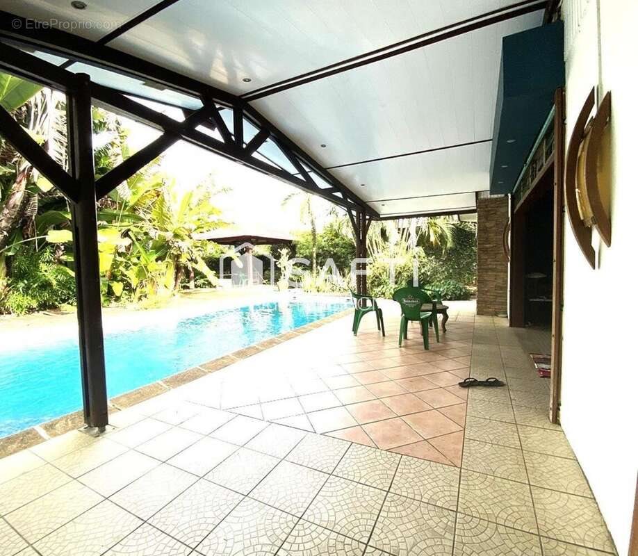 Maison à vendre, 110m², Cayenne