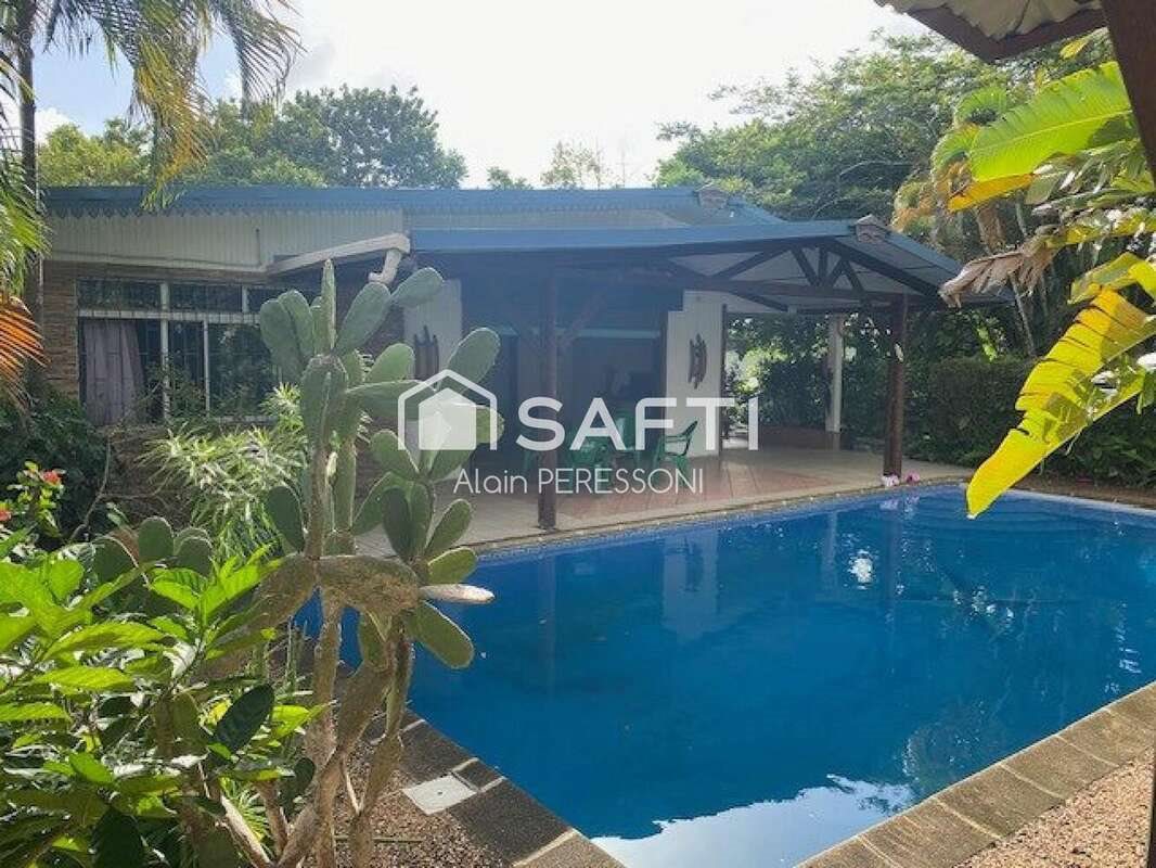 Maison à vendre, 110m², Cayenne