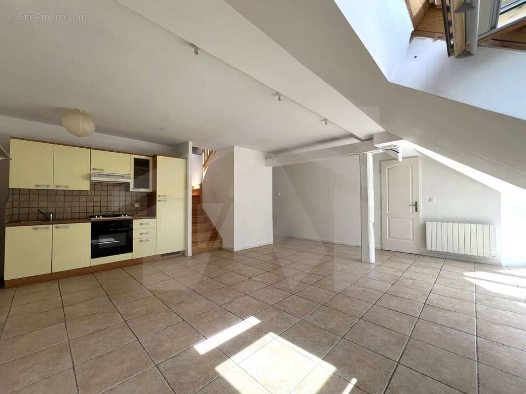 Appartement à vendre, 83m², Saint-Nizier-du-Moucherotte