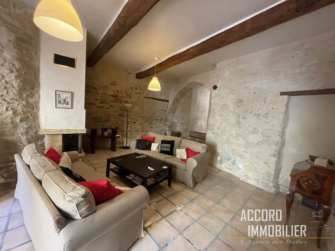 Maison à vendre, 250m², Puisserguier
