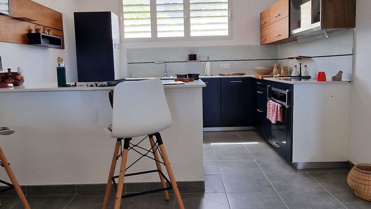 Maison à vendre, 336m², Fort-de-France
