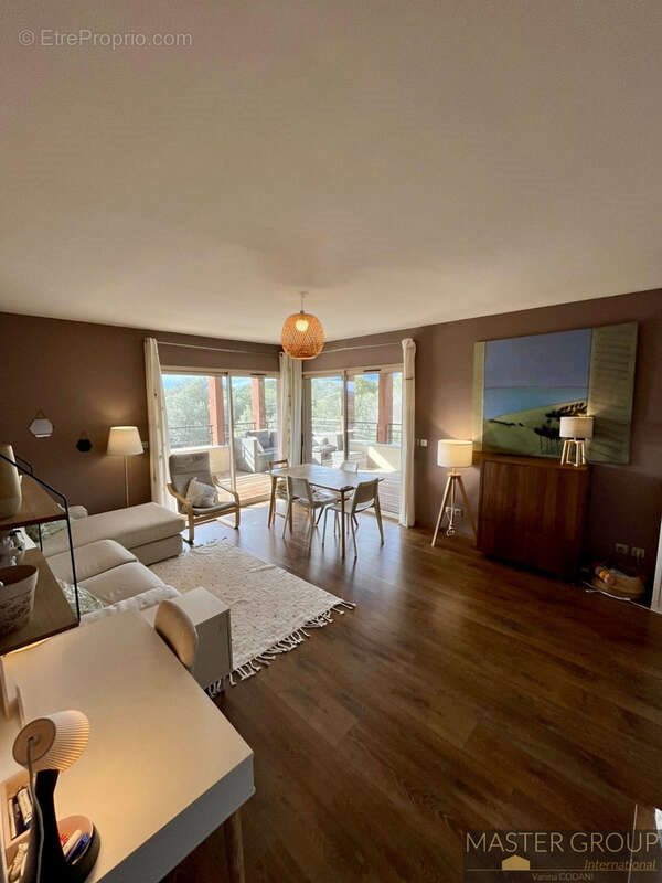 Appartement à vendre, 73m², Porto-Vecchio