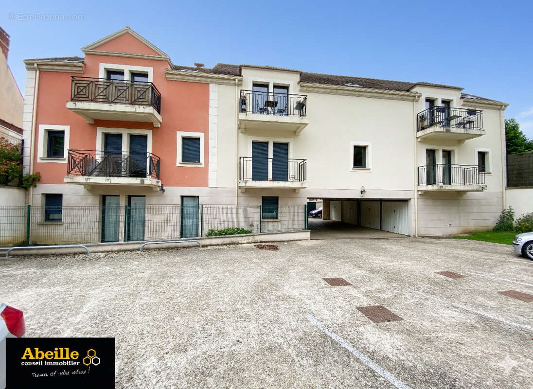 Appartement à vendre, 44m², Saint-Chéron
