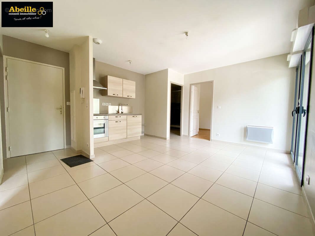 Appartement à vendre, 44m², Saint-Chéron