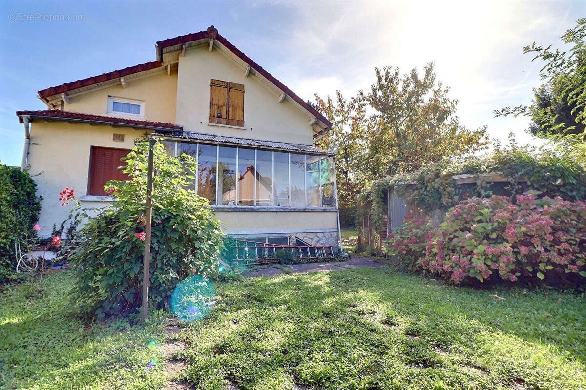 Maison à vendre, 95m², Mareil-Marly