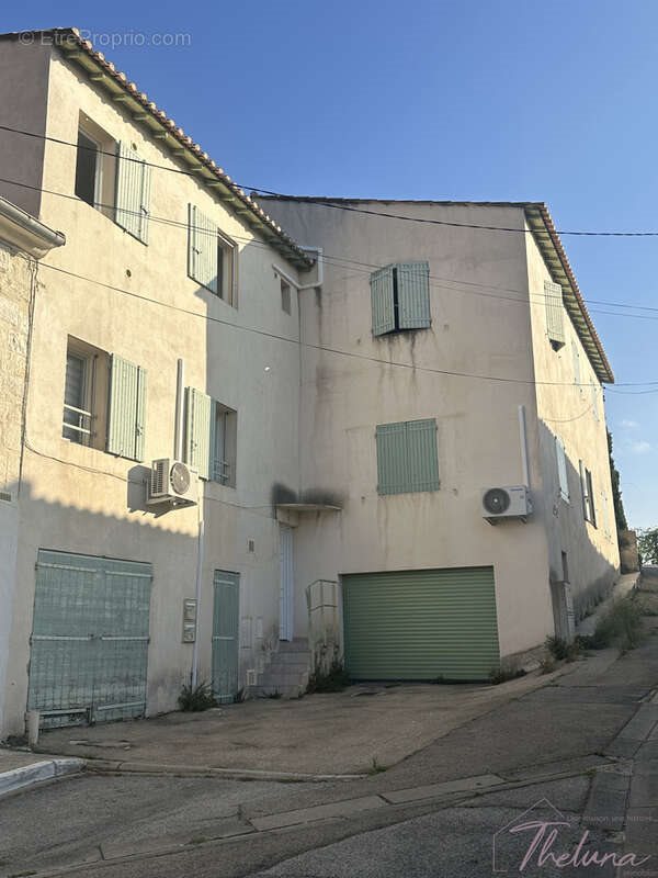 Appartement à vendre, 423m², Beaucaire