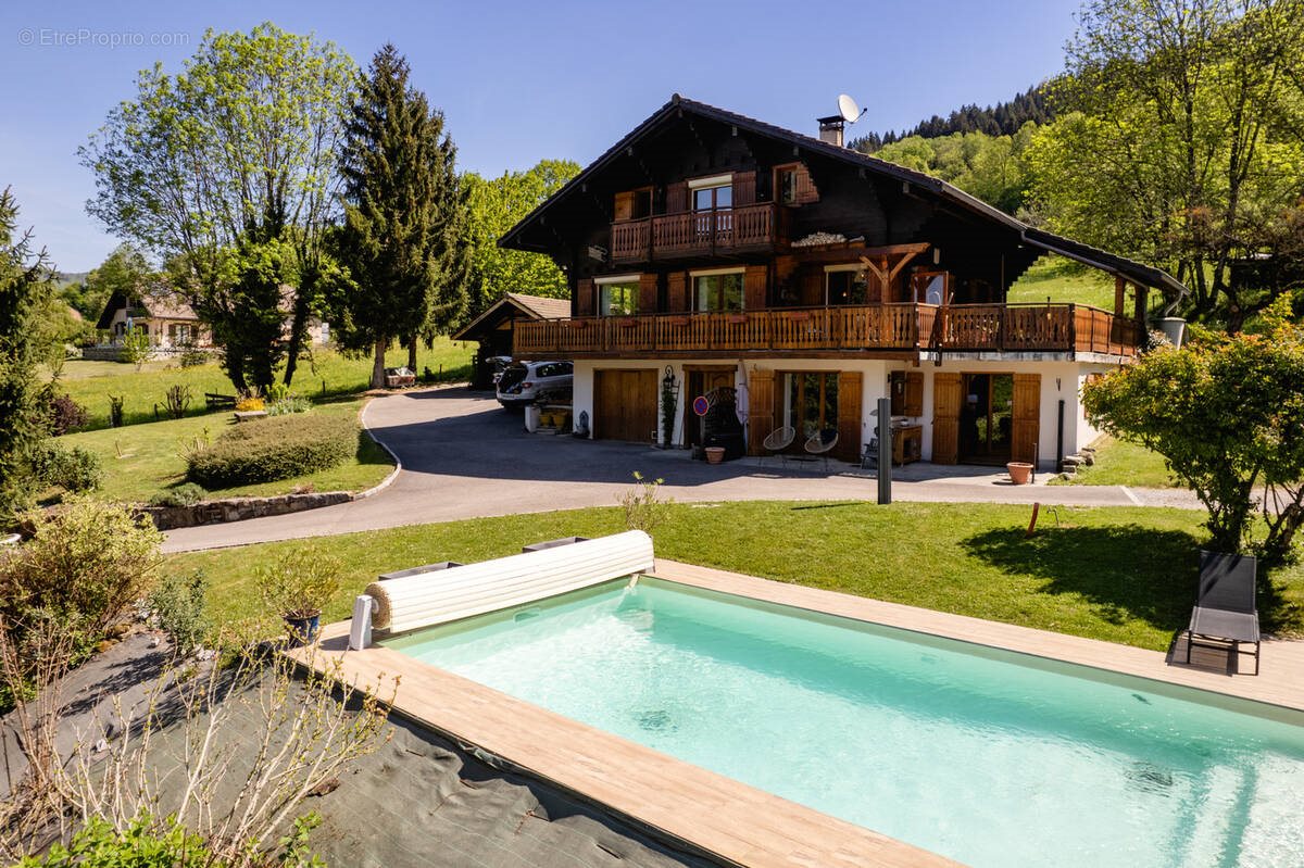Maison à vendre, 210m², Faverges