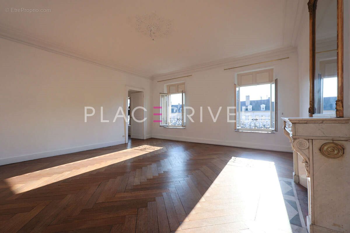 Appartement à vendre, 210m², Nancy