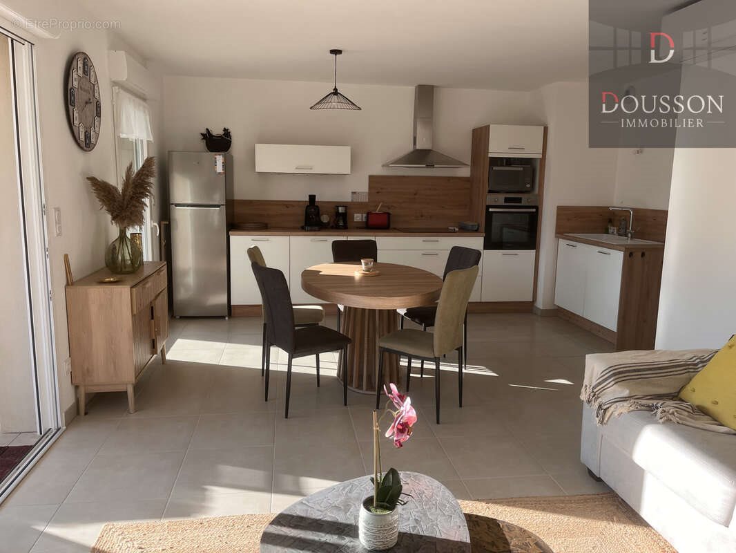 Appartement à vendre, 63m², Uzès
