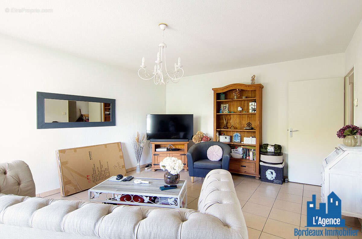 Appartement à vendre, 63m², Mérignac