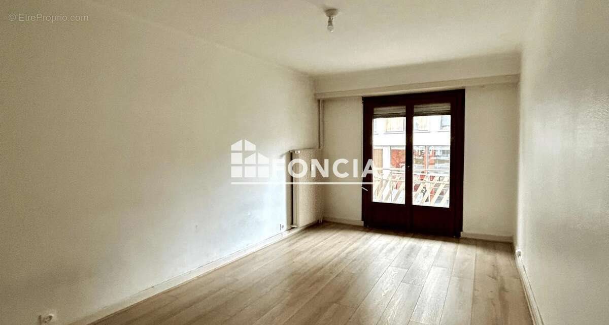 Appartement à vendre, 76m², Annemasse