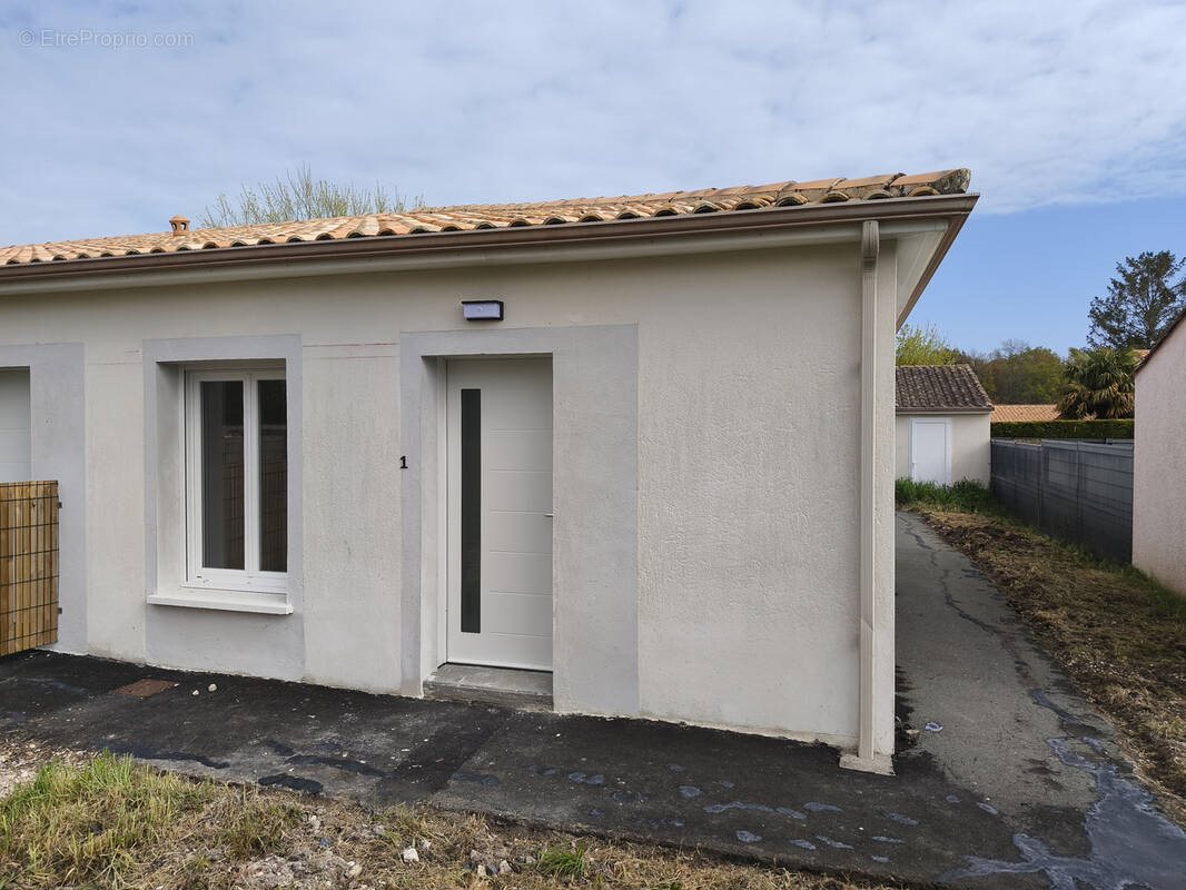 Maison à vendre, 93m², Médis