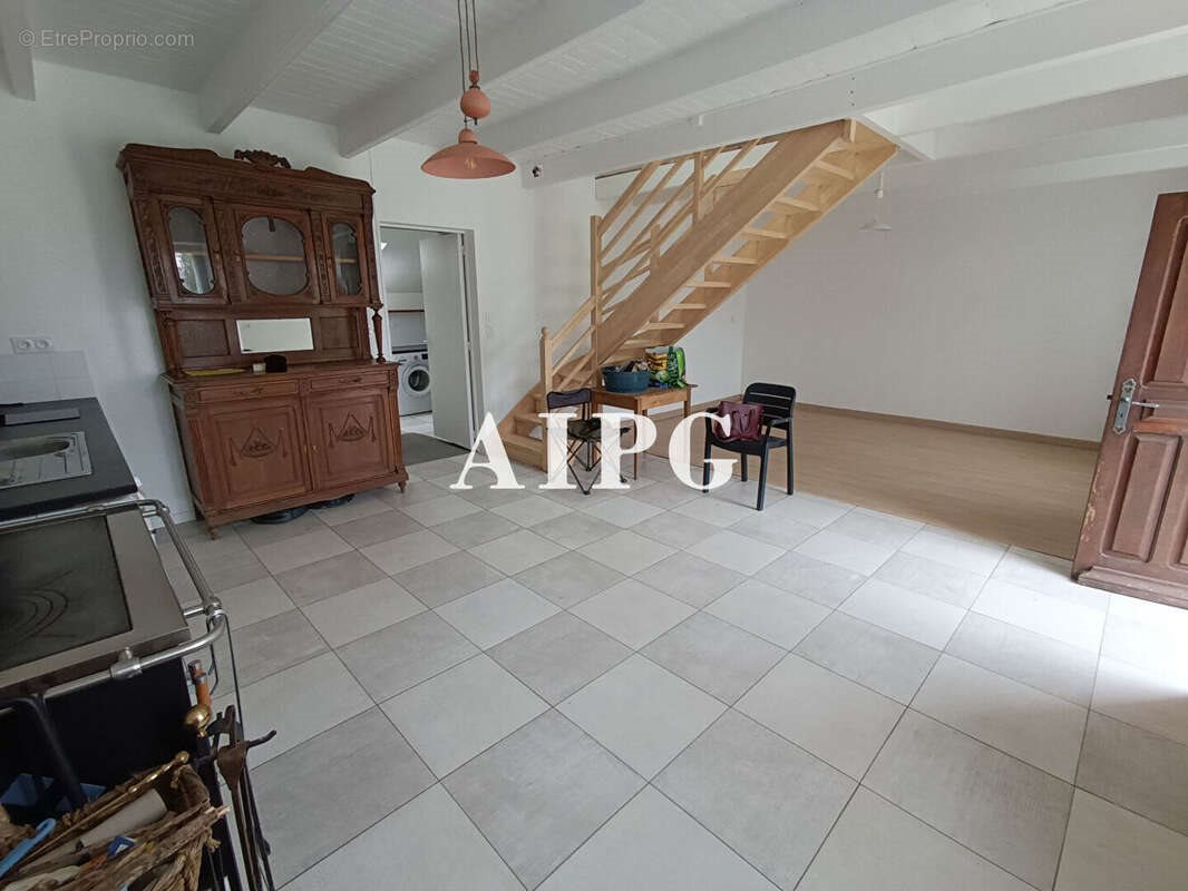 Maison à vendre, 64m², Maël-Carhaix