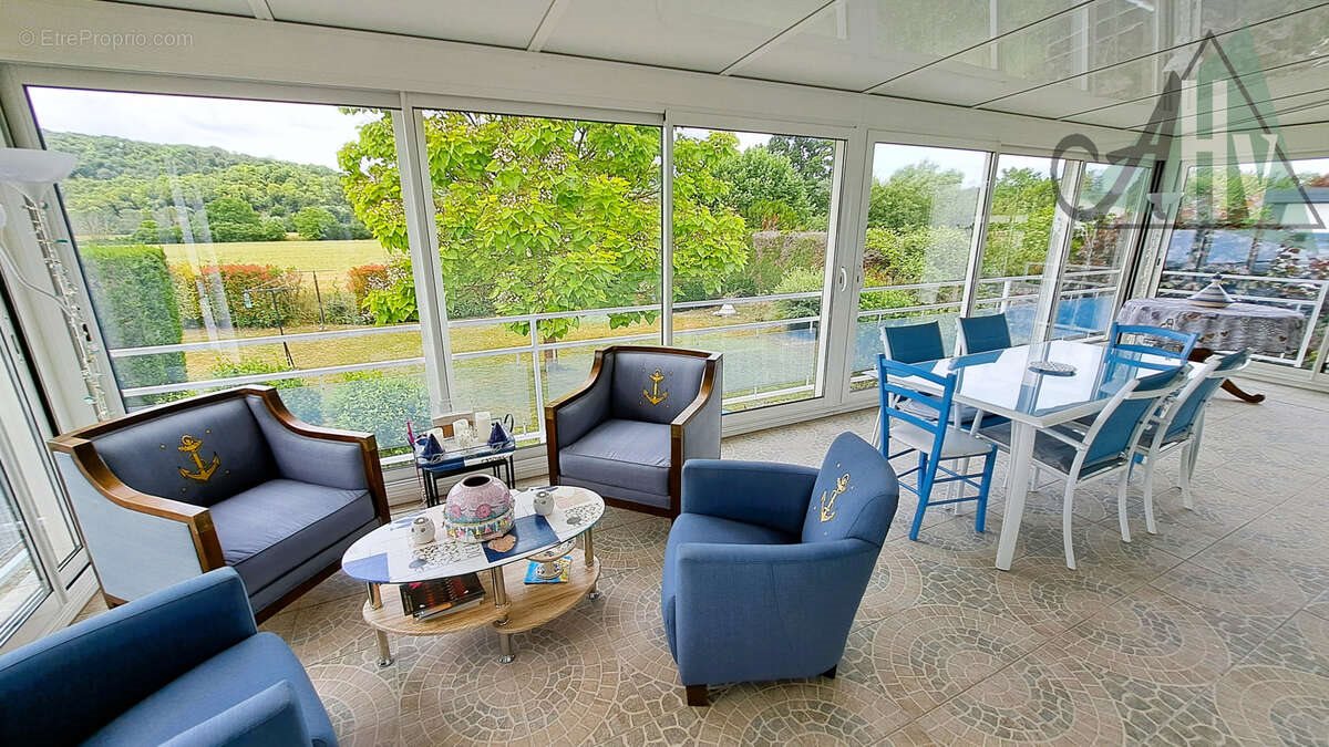 Maison à vendre, 107m², Villeneuve-sur-Yonne