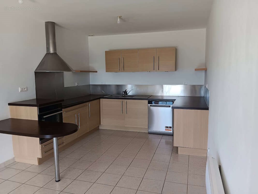 Maison à vendre, 93m², La Salvetat-Belmontet