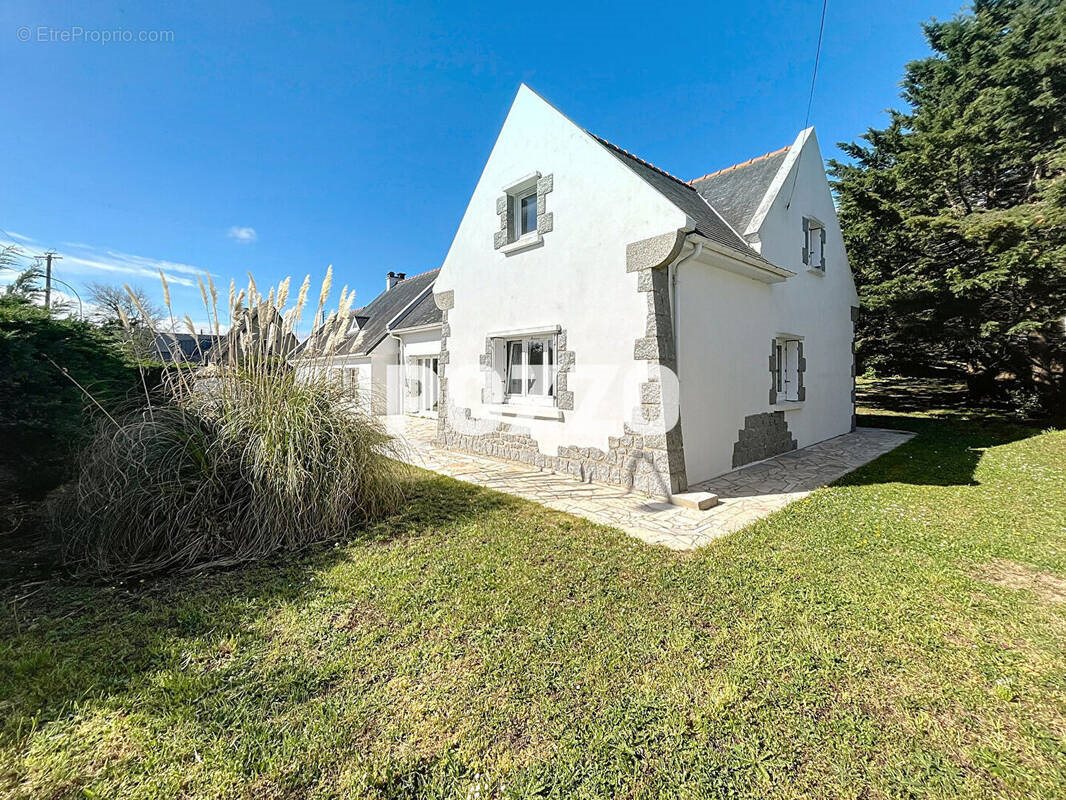 Maison à vendre, 244m², Jullouville