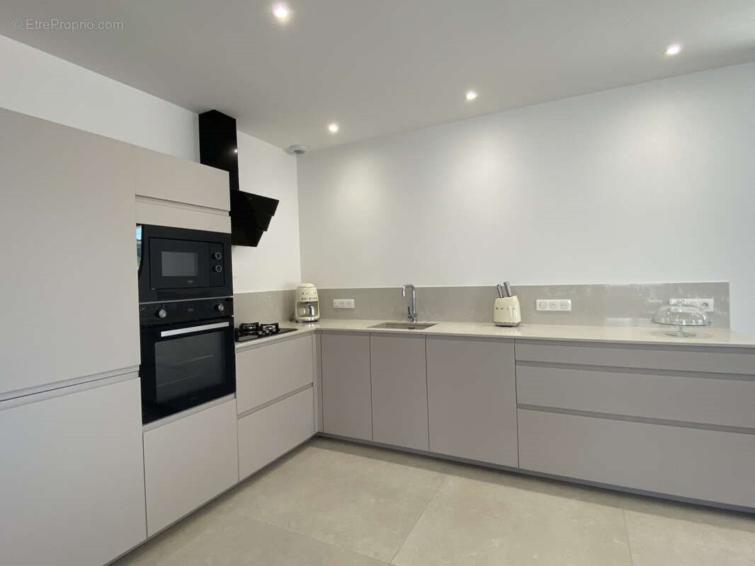 Maison à vendre, 120m², Saint-Haon-le-Vieux