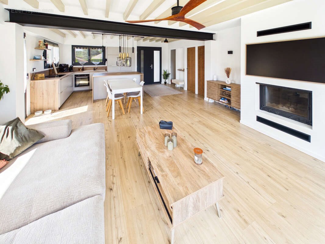 Maison à vendre, 177m², Allinges