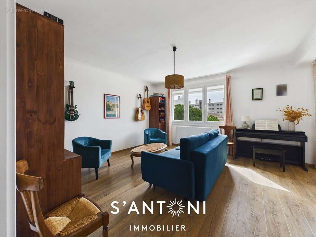 Appartement à vendre, 91m², Villeneuve-lès-Béziers