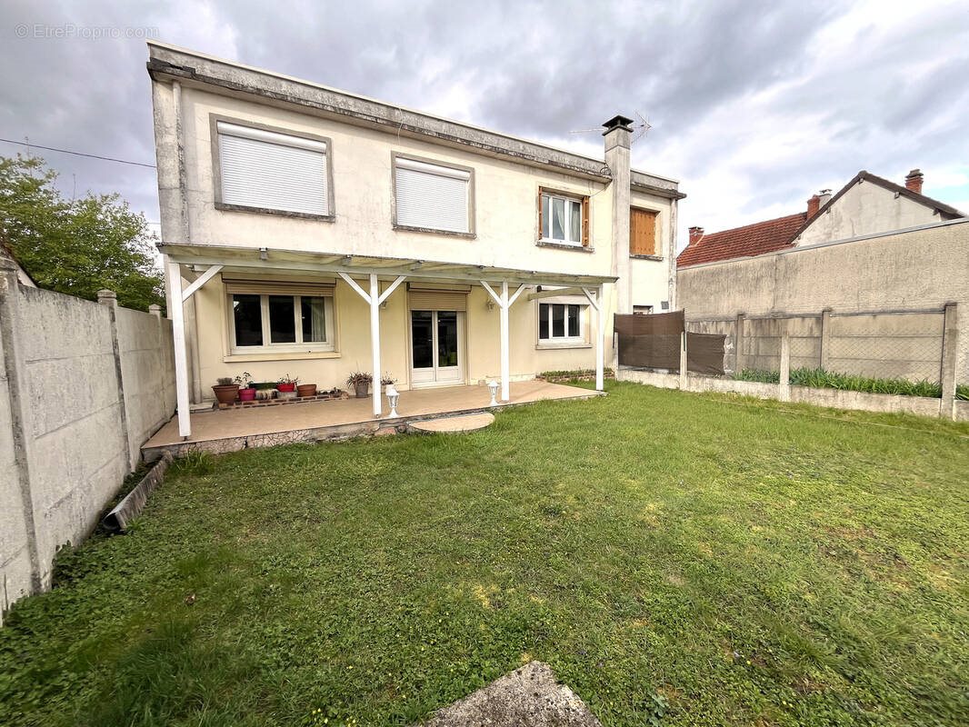 Appartement à vendre, 63m², Paray-Vieille-Poste