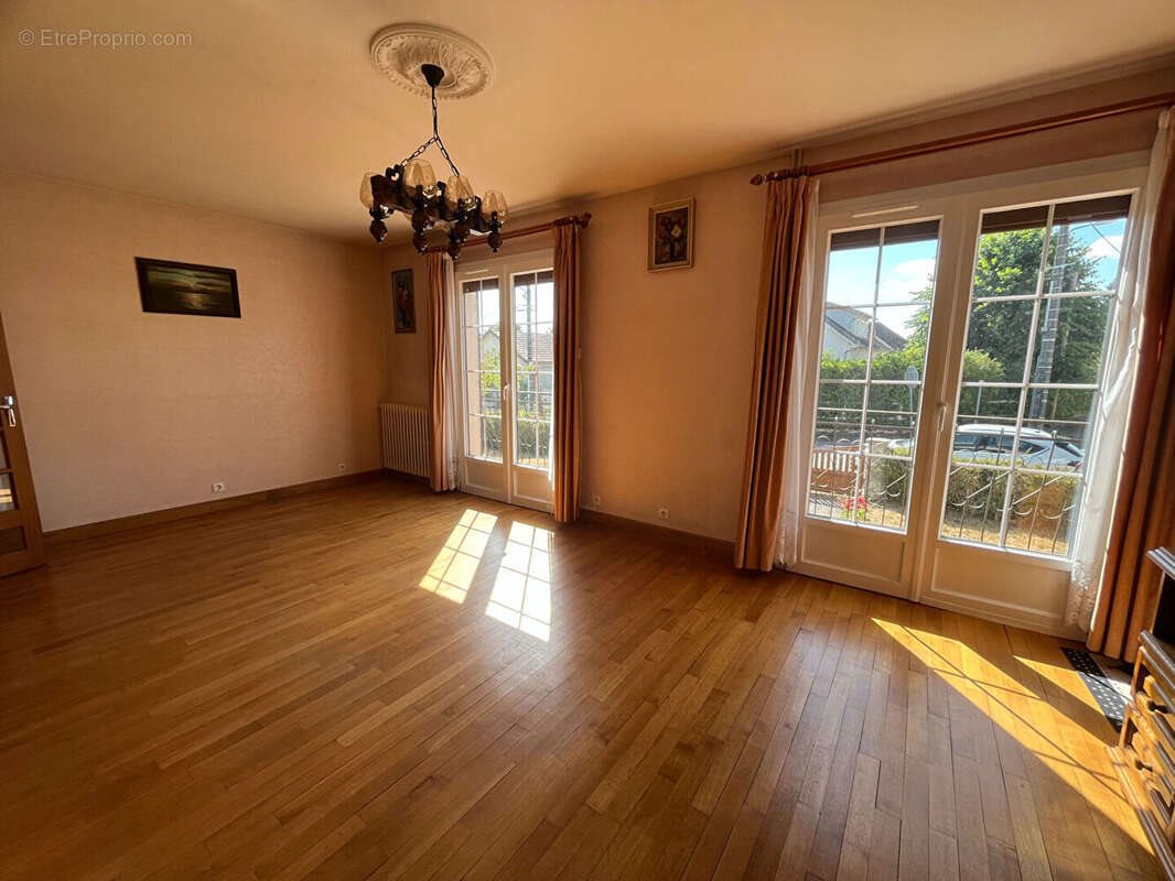Maison à vendre, 103m², Aubigny-sur-Nère