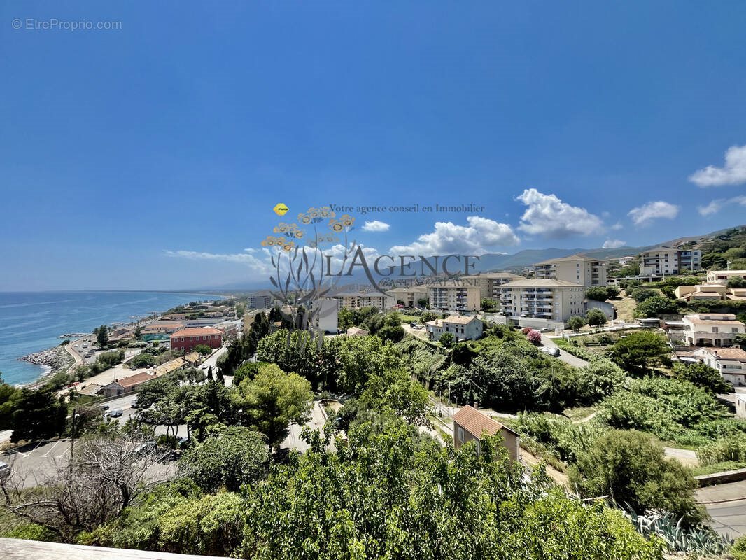 Appartement à vendre, 68m², Bastia
