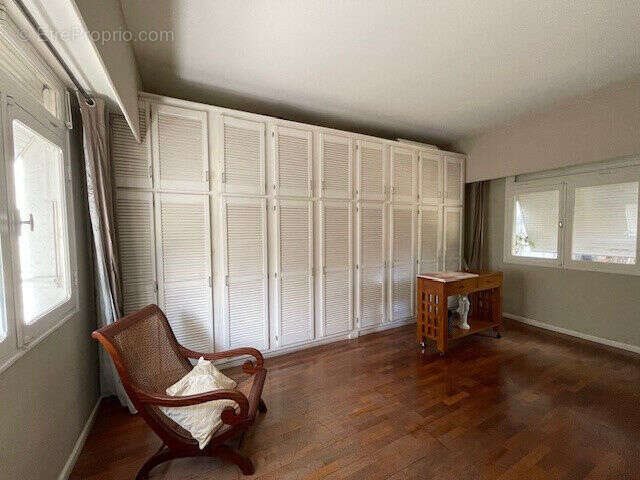 Maison à vendre, 187m², Le Tampon