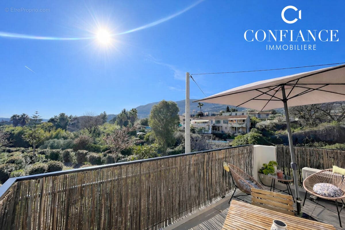 Appartement à vendre, 57m², Carros