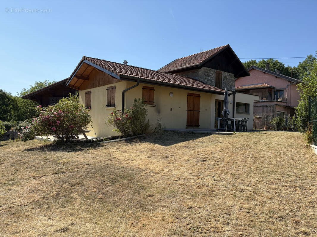 Maison à vendre, 96m², Féternes