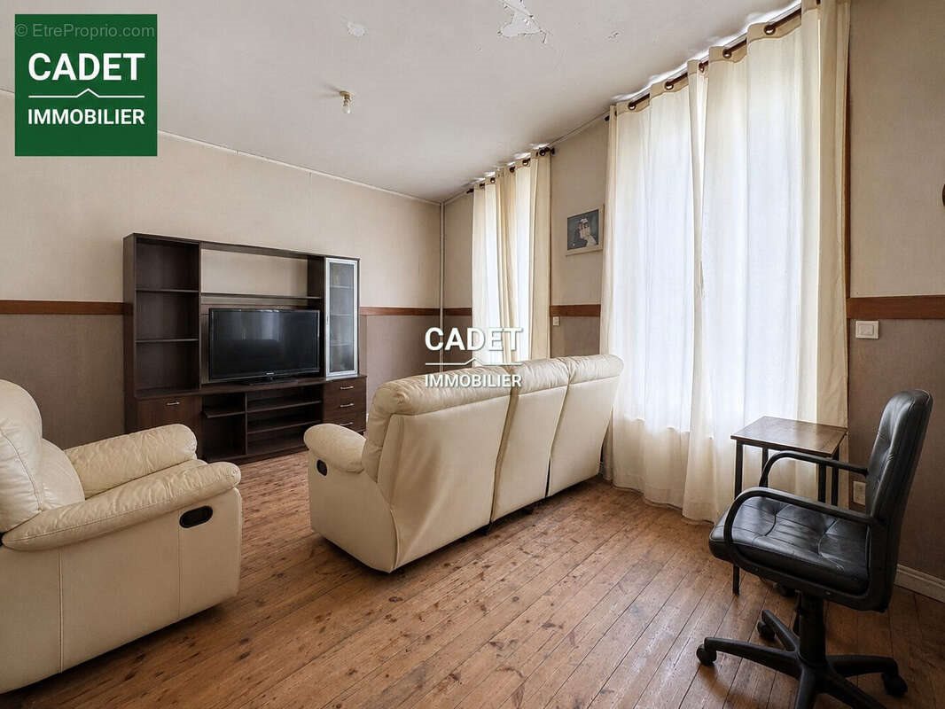 Maison à vendre, 111m², La Haye-Pesnel