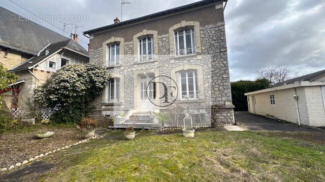 Maison à vendre, 136m², Pithiviers