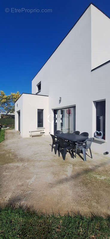 Maison à vendre, 160m², Yffiniac