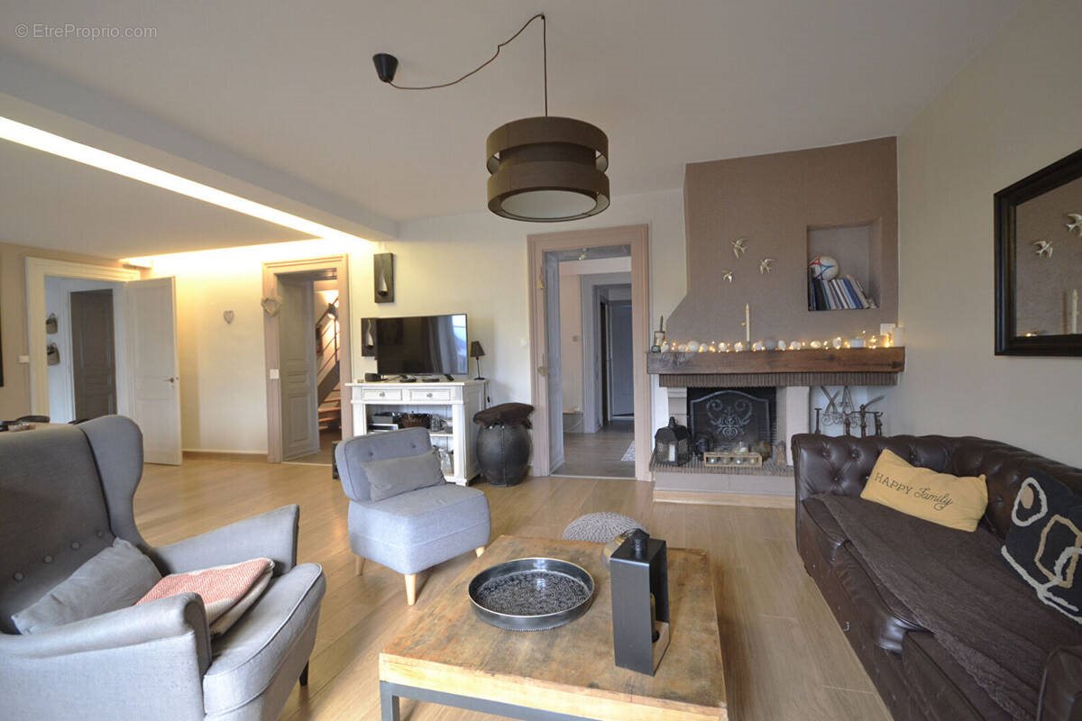 Appartement à vendre, 169m², Aix-les-Bains