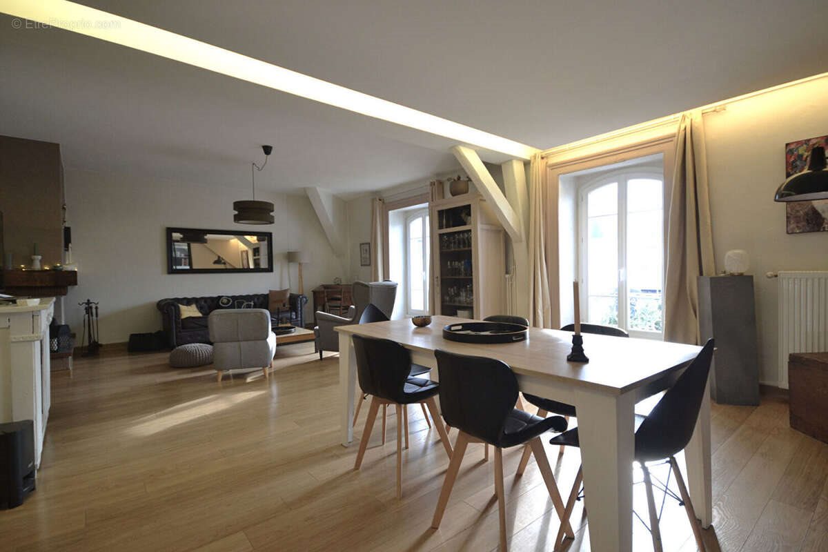 Appartement à vendre, 169m², Aix-les-Bains