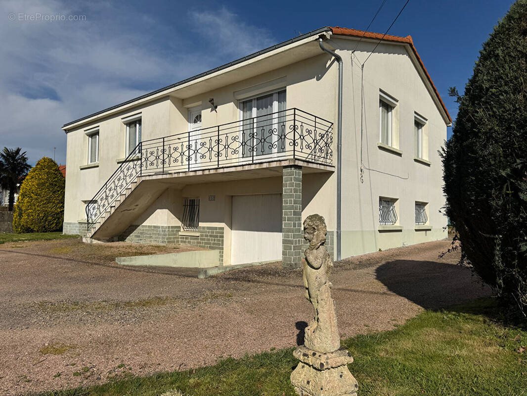 Maison à vendre, 128m², Aizenay