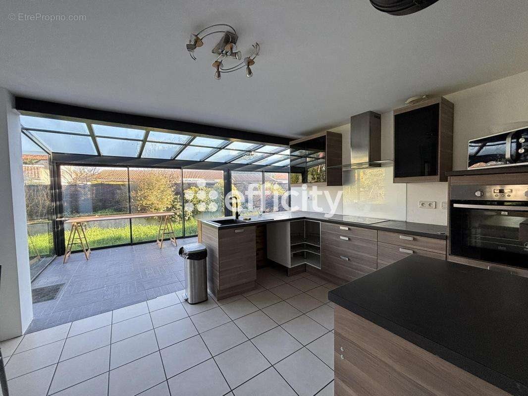 Maison à vendre, 148m², Puilboreau