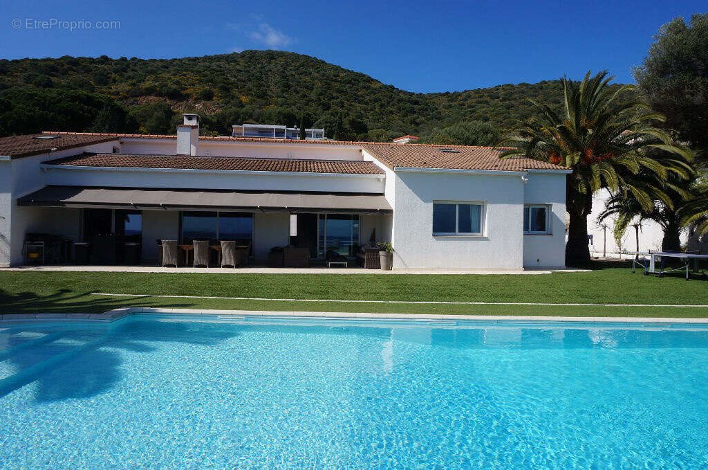 Maison à vendre, 300m², Ajaccio