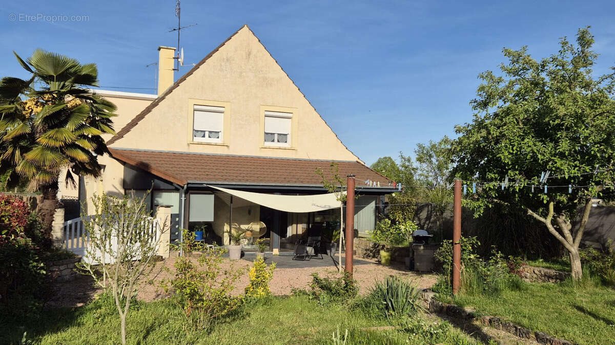 Maison à vendre, 142m², Paray-le-Monial