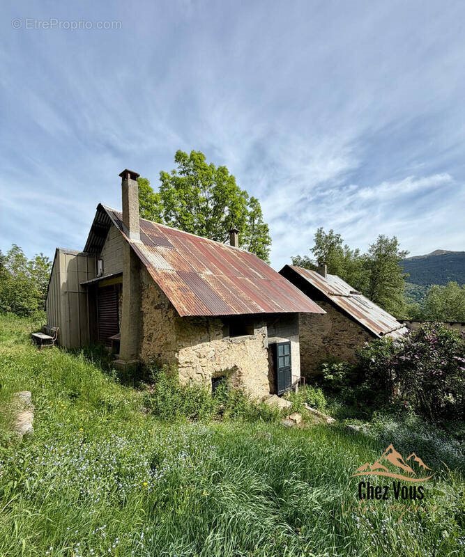 Maison à vendre, 46m², Saint-Chaffrey