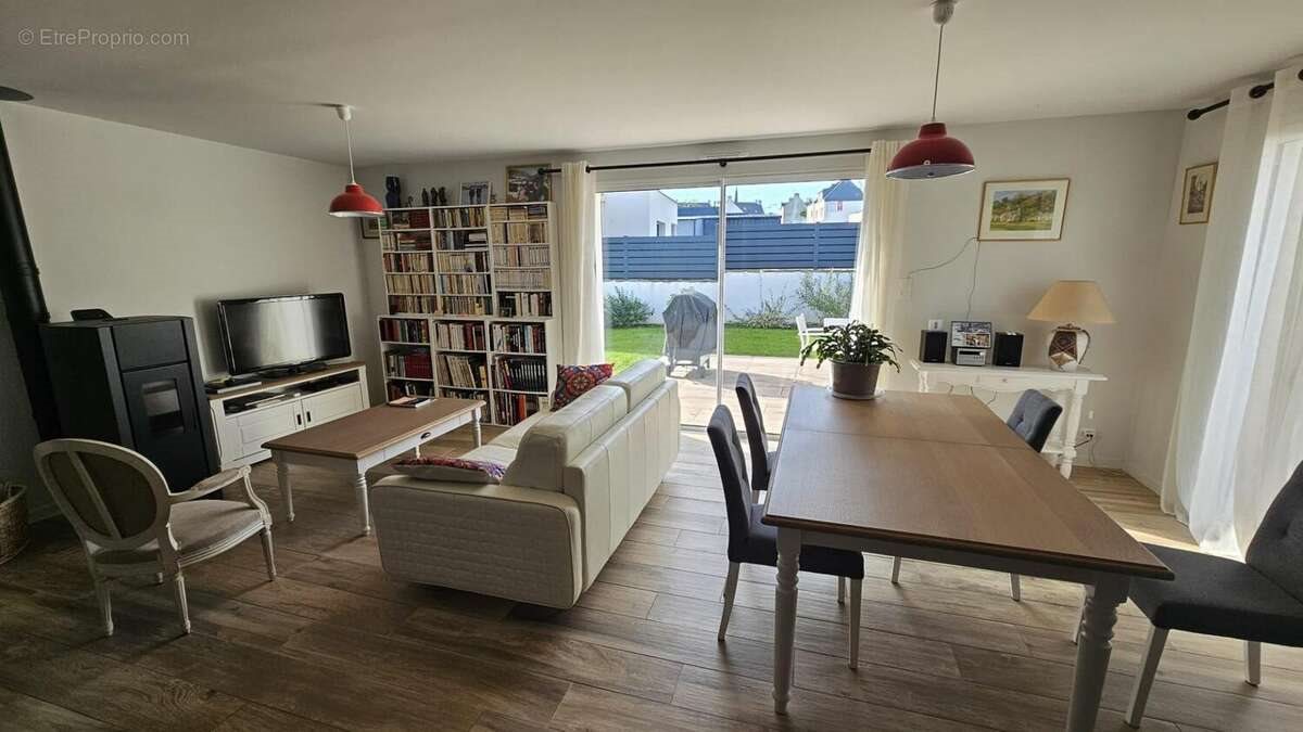 Maison à vendre, 92m², Marzan